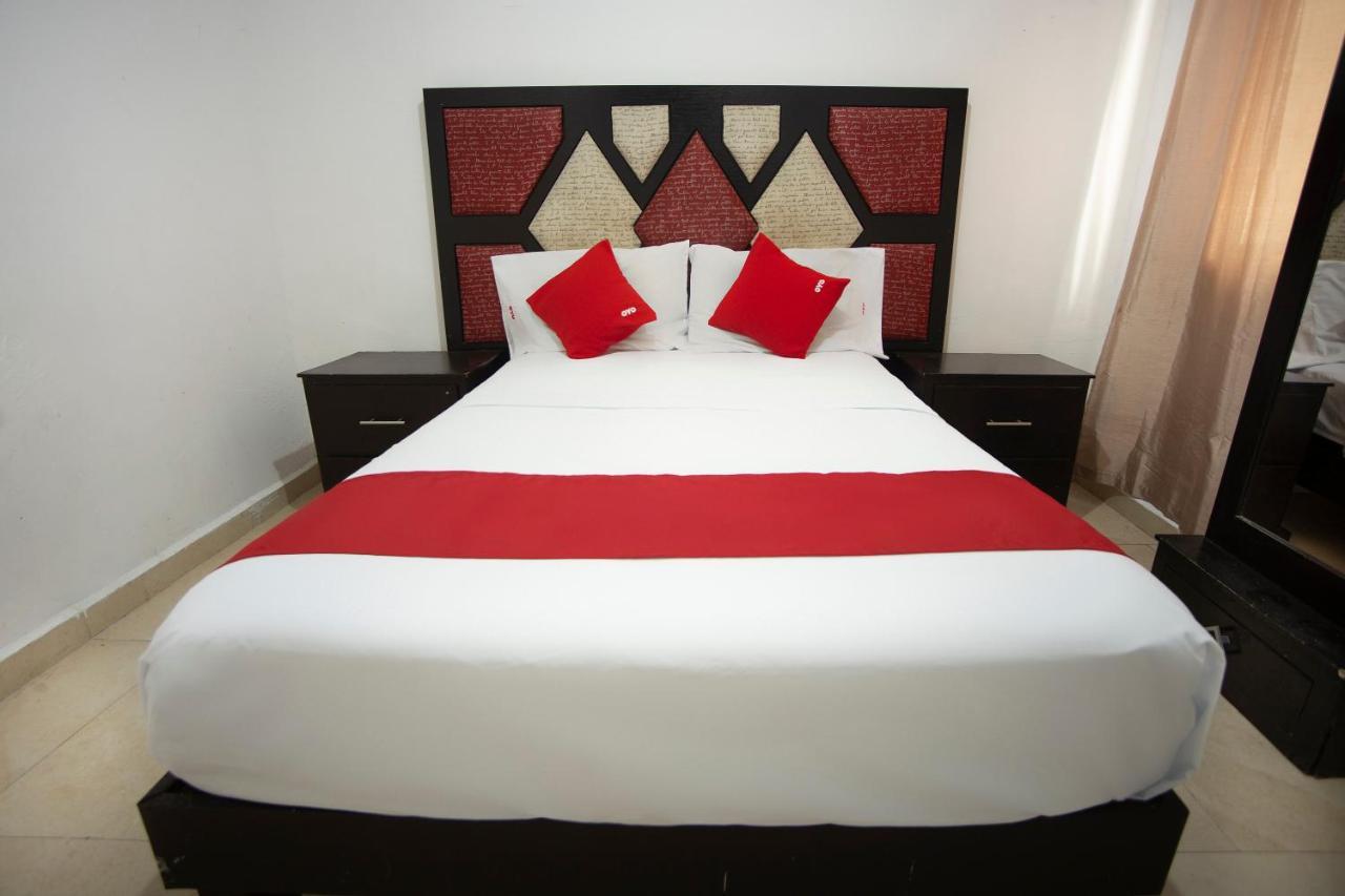 Hotel Mahu มอนแตร์เรย์ ภายนอก รูปภาพ