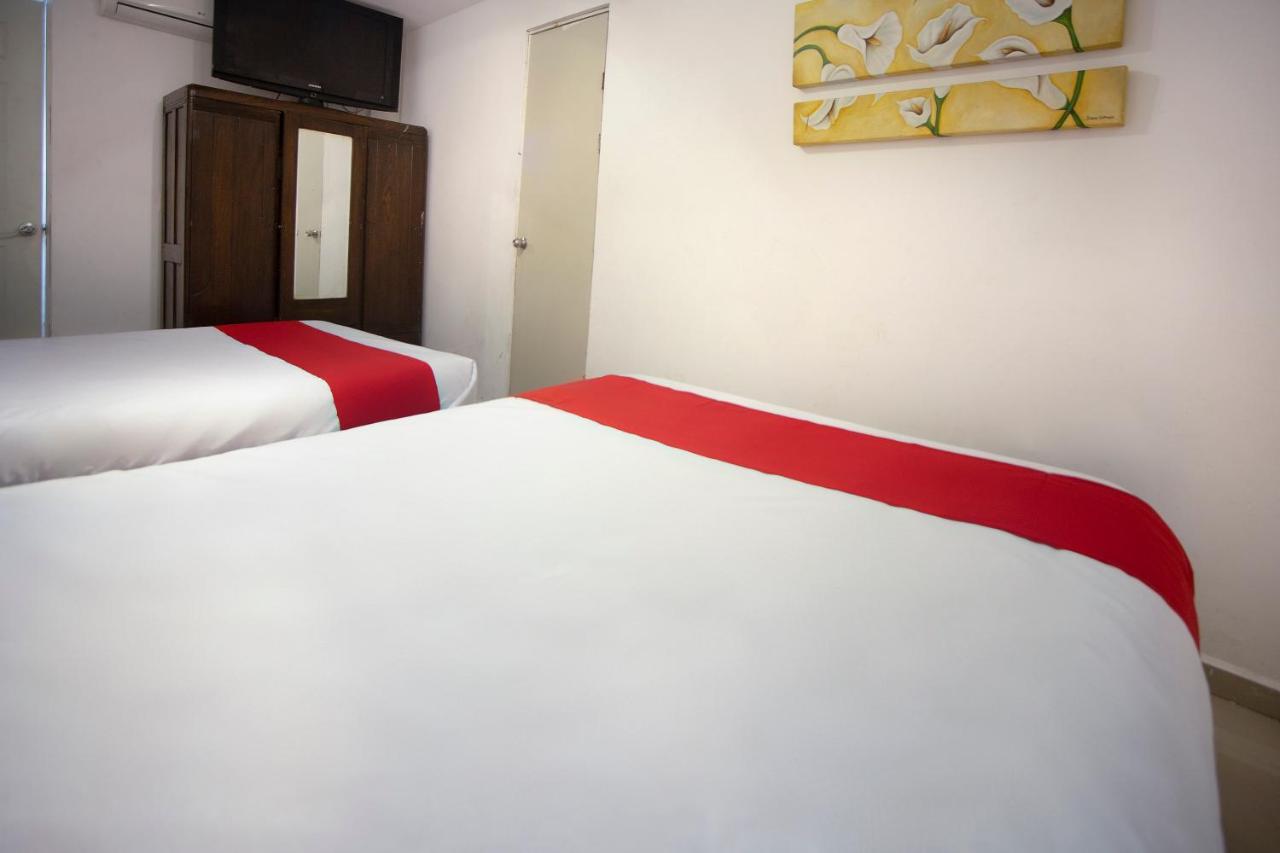 Hotel Mahu มอนแตร์เรย์ ภายนอก รูปภาพ